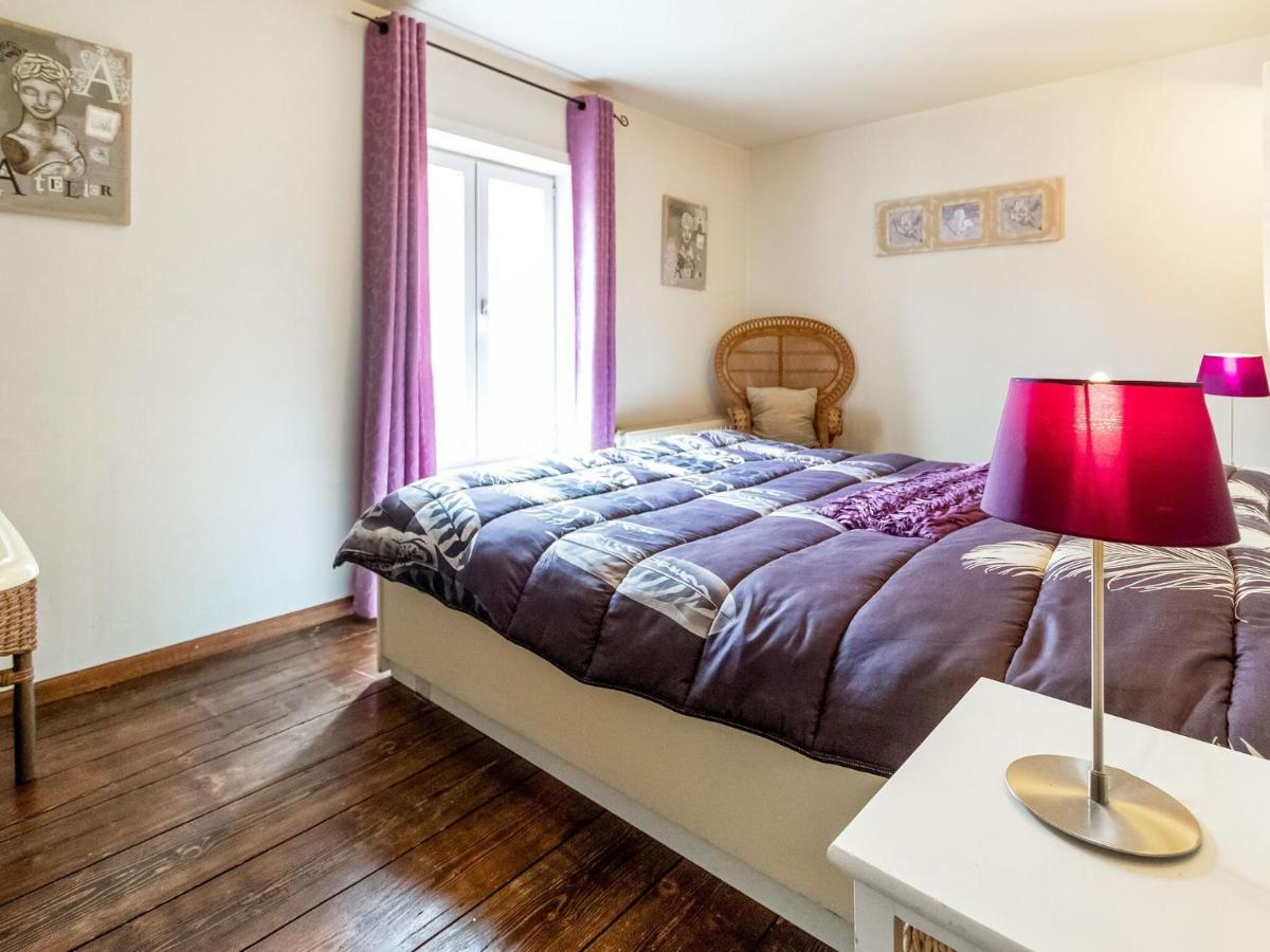 Town House With View Over The 3 Towers Of Bruggy Pokoj fotografie